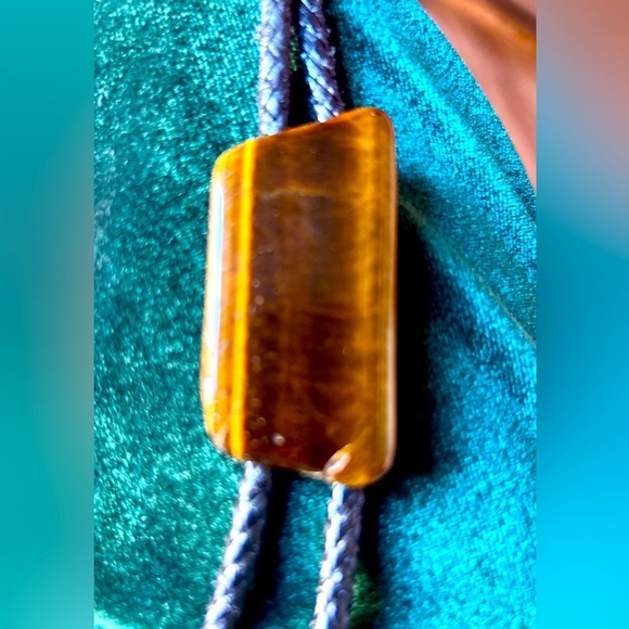 Vintage Bolo Tie Polished Tiger Eye Stone Large  Brown Yellow Braided Cord​​​ - Picture 2 of 11